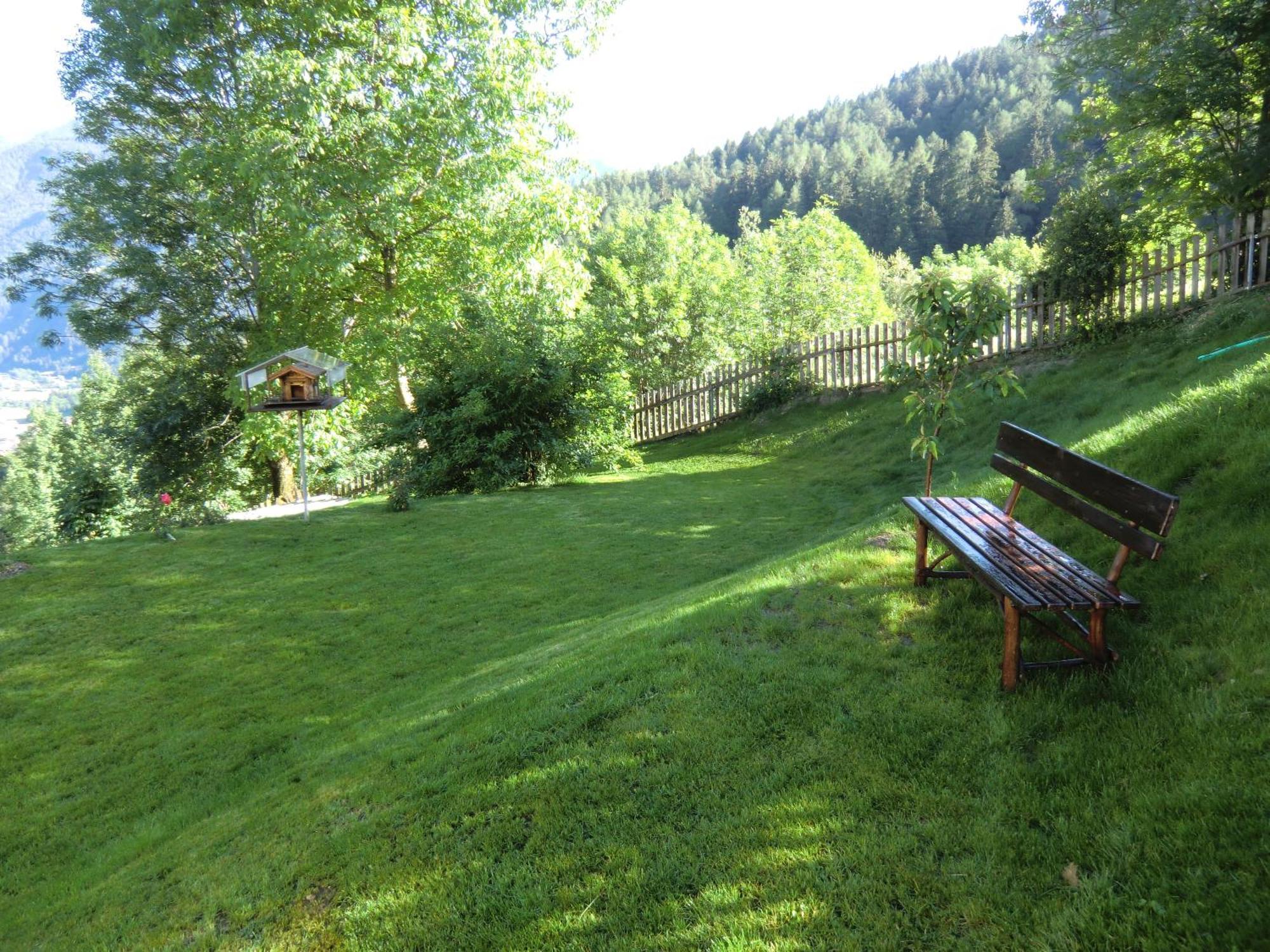 Alpenblick Bed & Breakfast Випитено Экстерьер фото