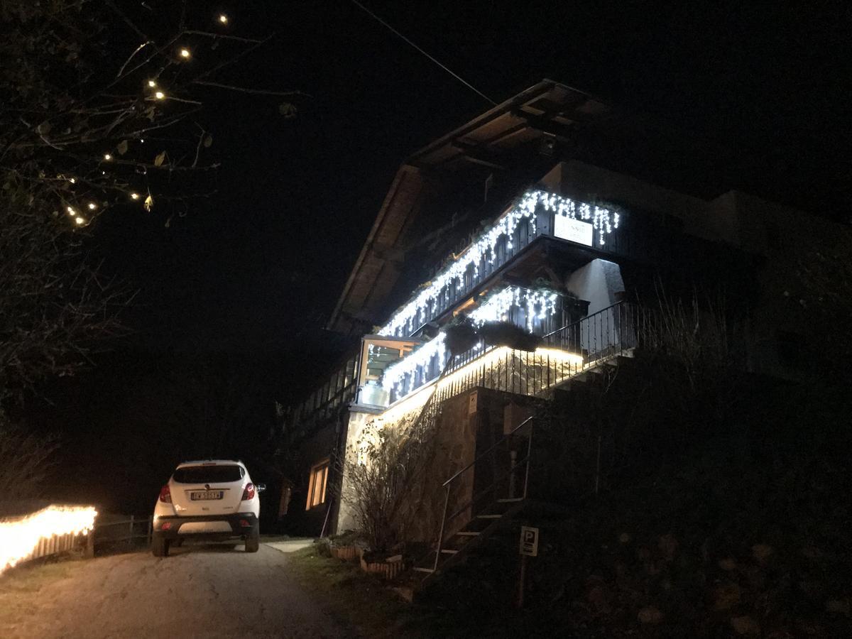Alpenblick Bed & Breakfast Випитено Экстерьер фото